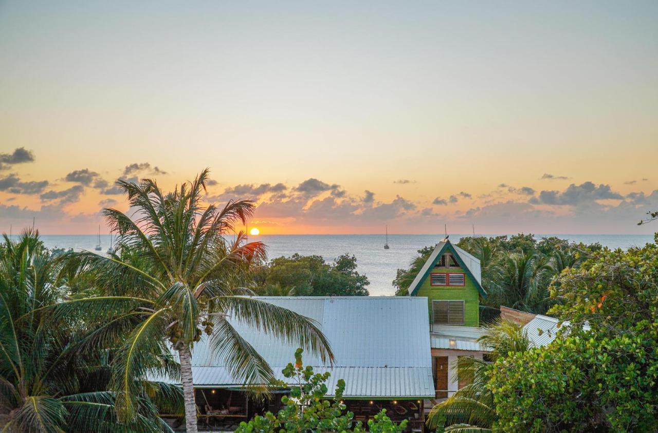 Bella'S Backpackers Hostel Cayo Caulker Exterior foto